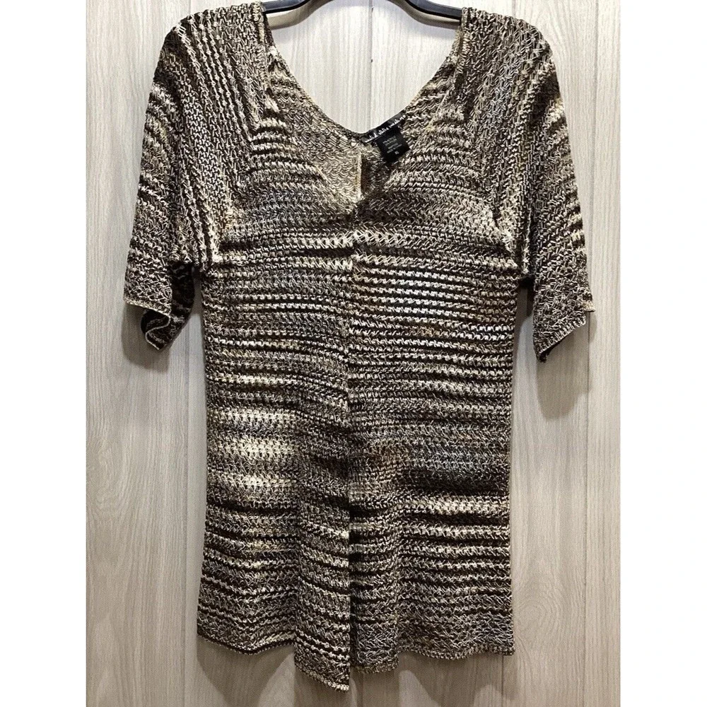 UNITED STATES SWEATERS Women's (Size XL) Pullover V-Neck Sweater Short‎ Sleeve